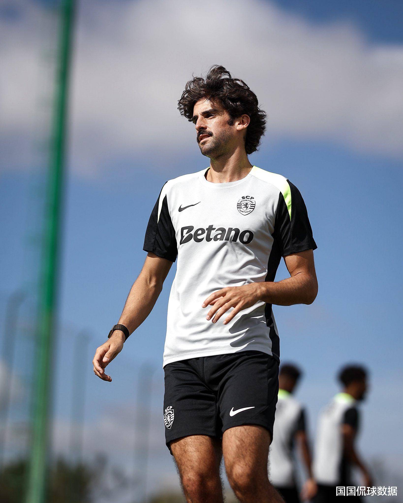  今晚葡超焦点战，里尔扳平良机，目标明确，心理建设被强调